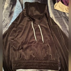 Cropped Fluffy Hoodie, Black